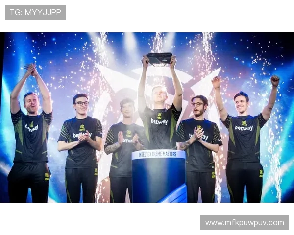 CSGO最新状态排行榜揭晓JDG战队强势登顶第三名引发关注