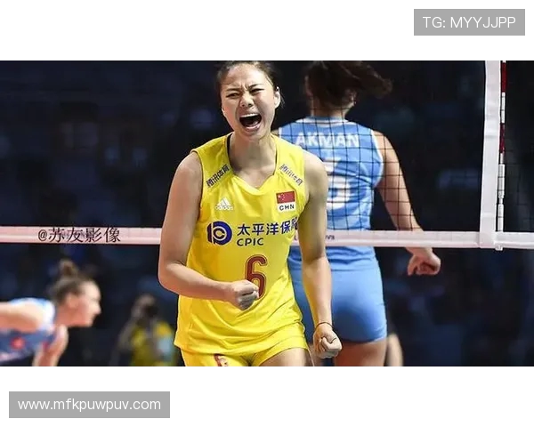 南京排球队在总决赛积分榜上以52分稳居第一名展现强大实力