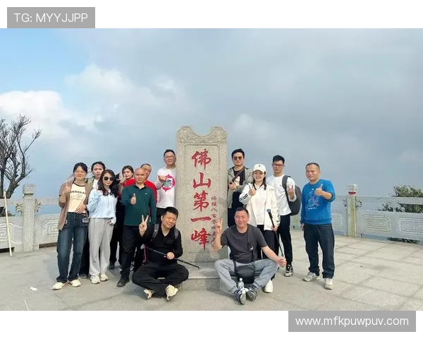 杭州攀岩队团队协作创新探索与热议攀岩运动的未来发展