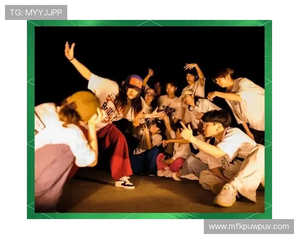 杭州街舞队与深圳街舞队的速度较量赛后分析与精彩瞬间回顾