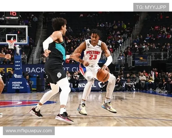 杰登艾维的篮球之路：从新星崛起到NBA未来之星的成长故事