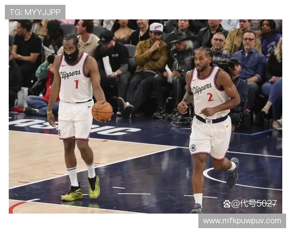 火箭队与快船队激战正酣精彩文字直播全程回顾与分析