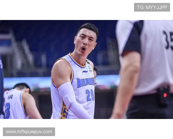 翟晓川的篮球之路：从青涩少年到职业赛场的闪耀明星