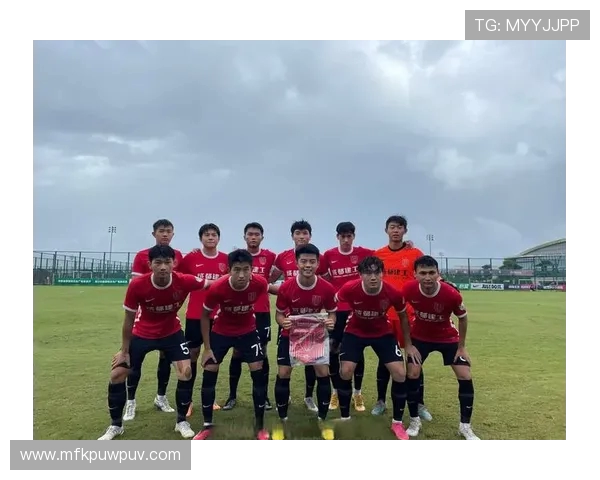 深圳足球队荣登足球节奏排行榜第四名引发热议