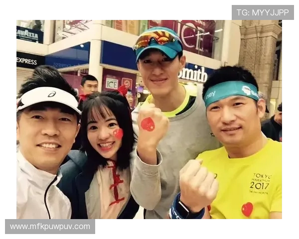 成都滑板队勇闯马拉松大满贯的奋斗与荣耀之路